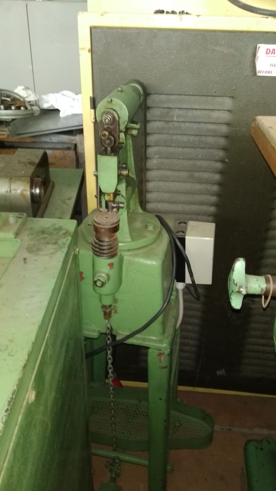 insoles-perforating-machine