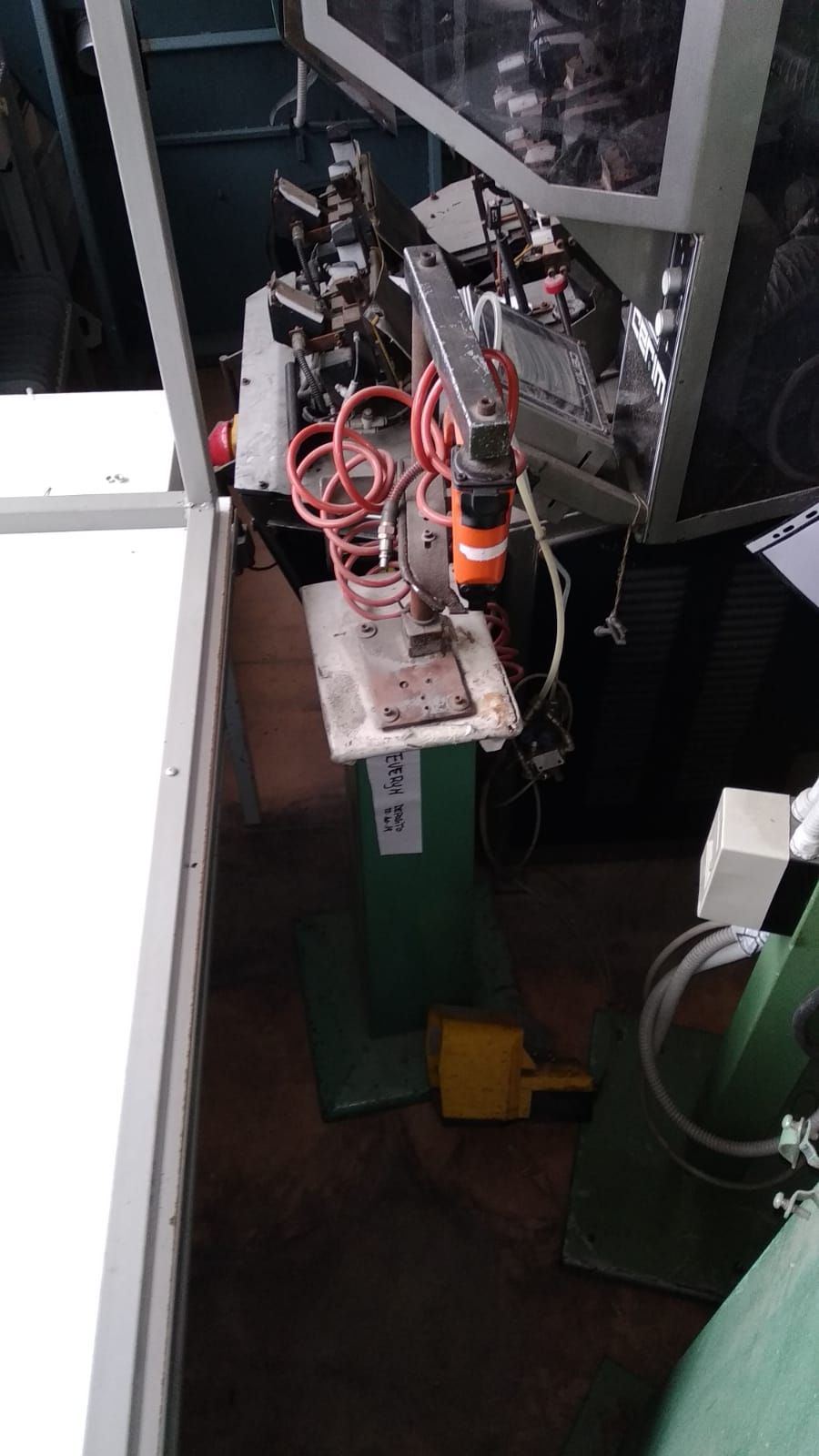 lining-fixing-machine-atro