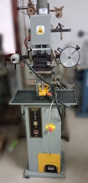 pneumatic-stamping-machine-gelmini-g86-3