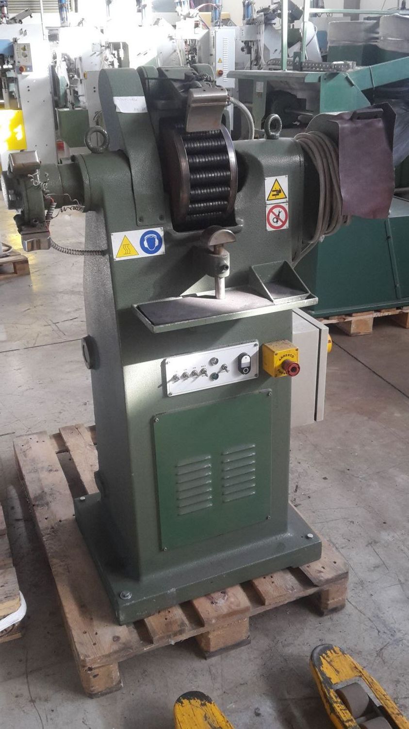 pounding-machine-hesperia-rib-14