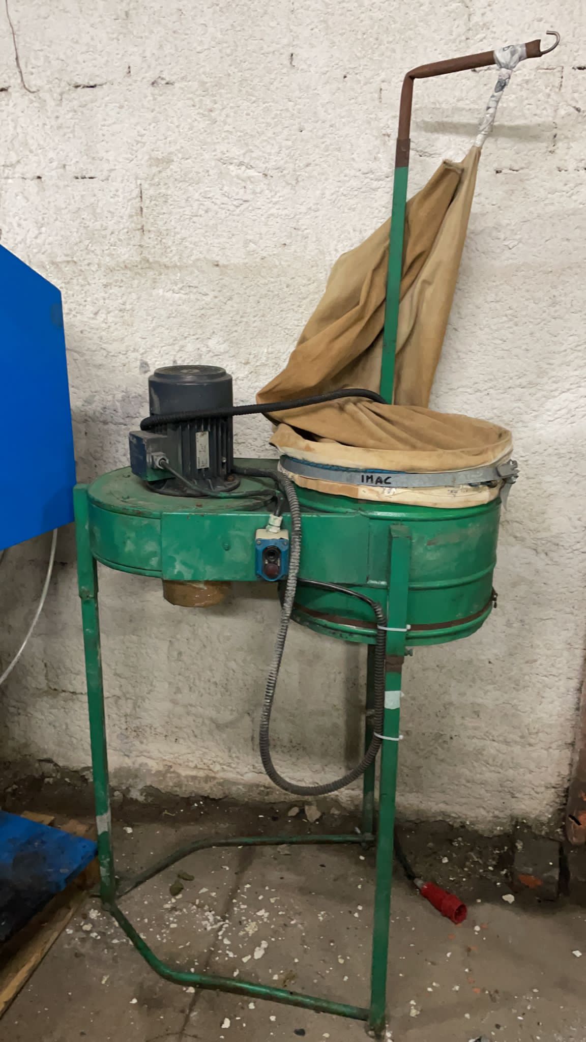 industrial dust suction machine