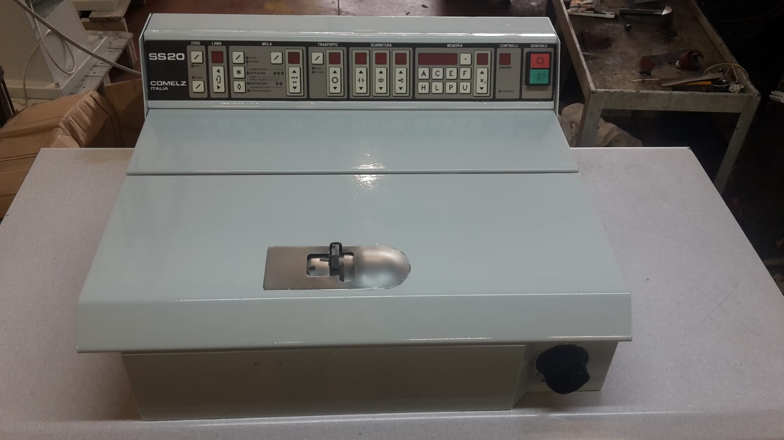 skiving-machine-comelz-ss20-2